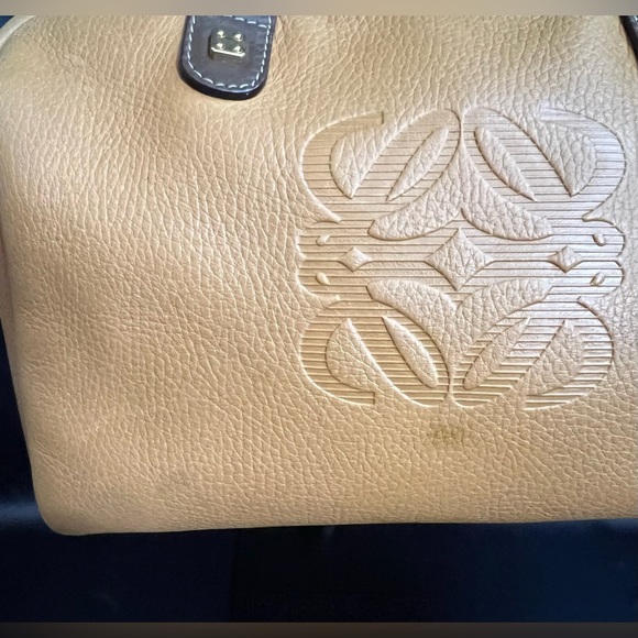 Loewe Anagram Leather Handbag w/ Brown Leather Straps - Vintage - Picture 12 of 16